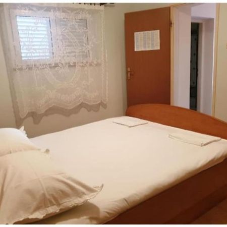 Apartmanibeta Stara Novalja Exteriér fotografie