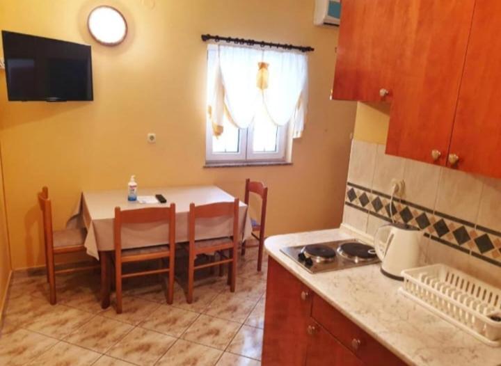 Apartmanibeta Stara Novalja Exteriér fotografie