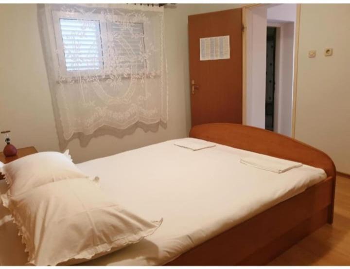 Apartmanibeta Stara Novalja Exteriér fotografie