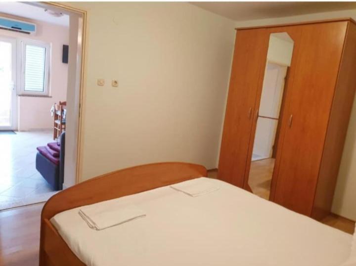 Apartmanibeta Stara Novalja Exteriér fotografie