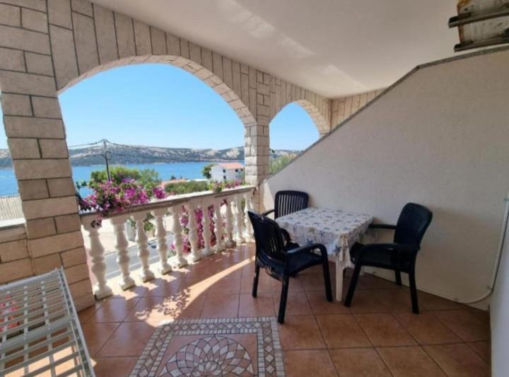 Apartmanibeta Stara Novalja Exteriér fotografie