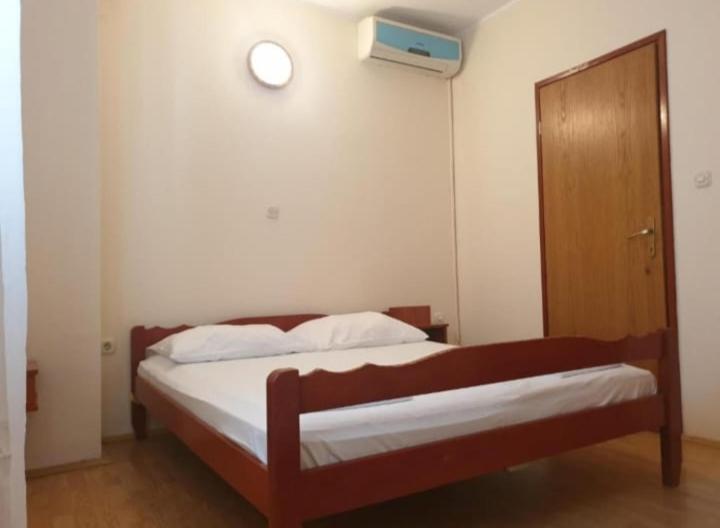Apartmanibeta Stara Novalja Exteriér fotografie